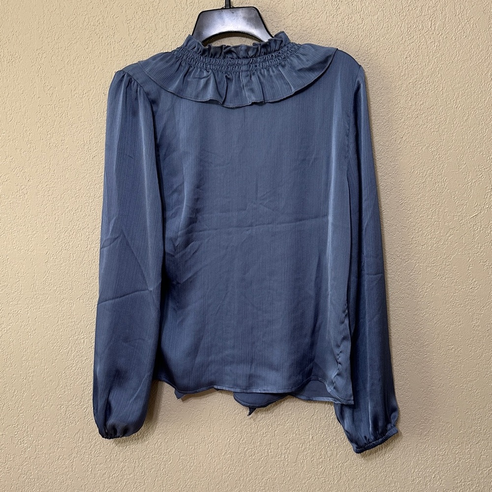 Rachael Ray Blue Ruffled Blouse - Picture 2 of 7